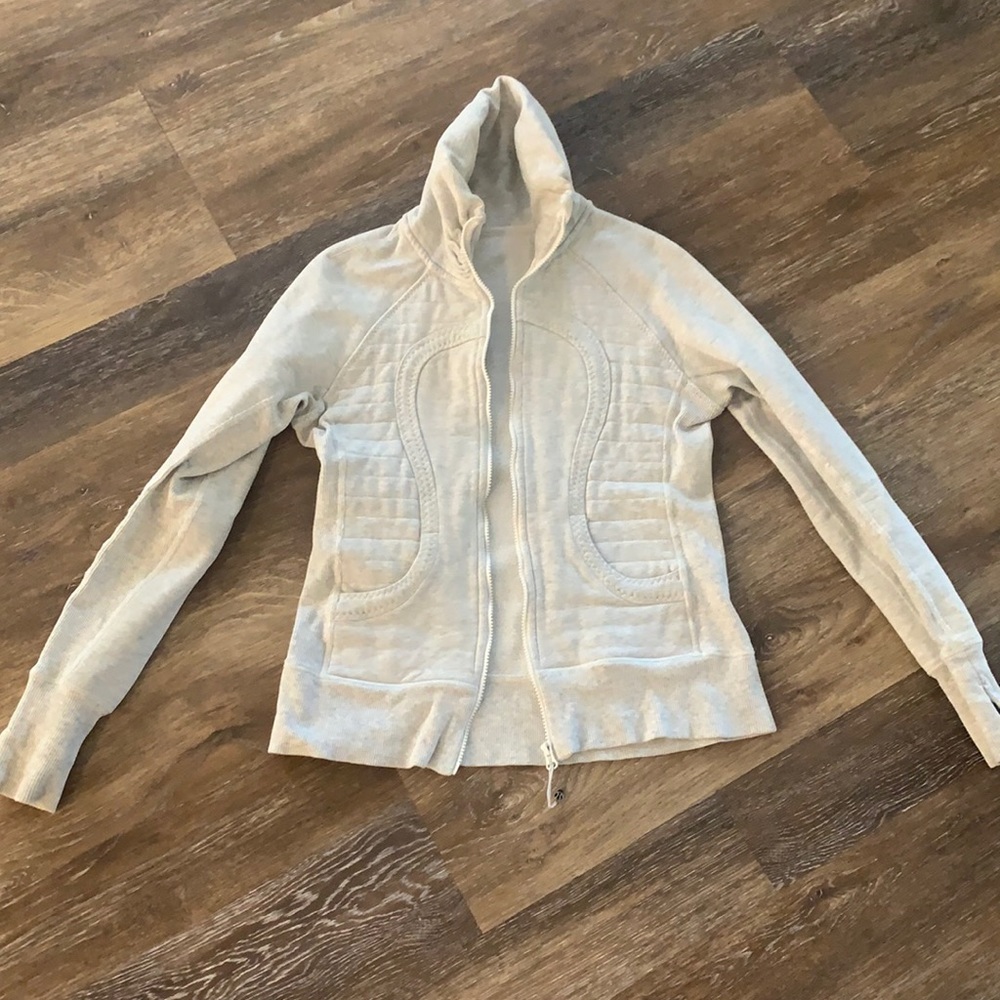 Lululemon Sweatshirt